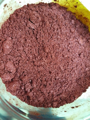 Partikel yang Lebih Besar Epoxy Resin Pigment Biru Menawarkan Efek yang Lebih Menonjol